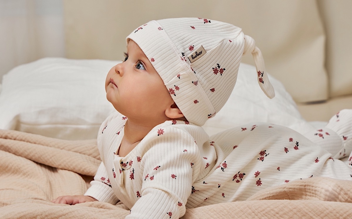 Шапочки и чепчики для новорожденных bebo