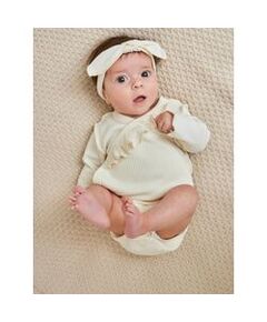 Нарядное боди кимоно (на запах) с длинным рукавом и рюшей по груди, экрю