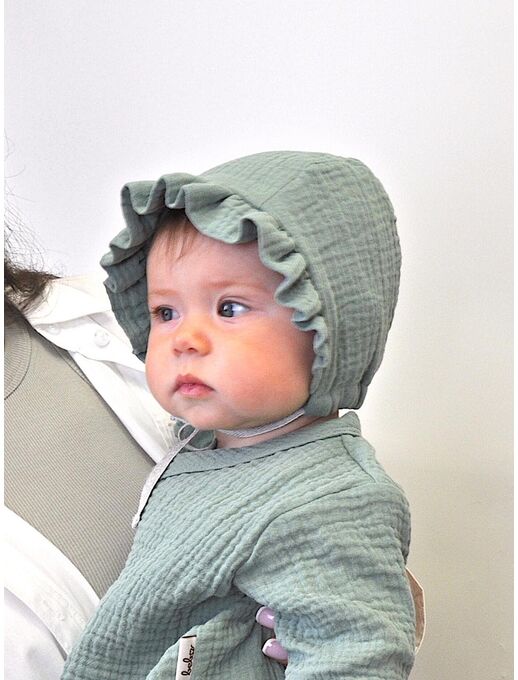 Детская муслиновая шапочка чепчик с рюшами Bebo для новорожденного, Мятный