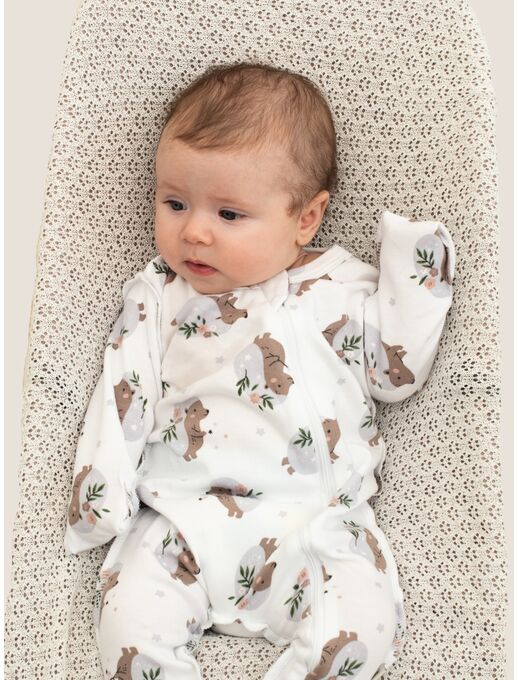 Нательный комбинезон слип с закрытыми ручками для новорожденного на молнии Bebo, Ежики с цветами