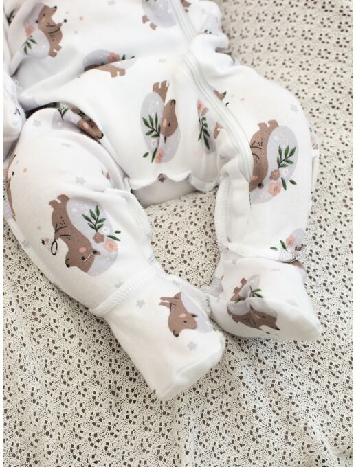 Нательный комбинезон слип с закрытыми ручками для новорожденного на молнии Bebo, Ежики с цветами