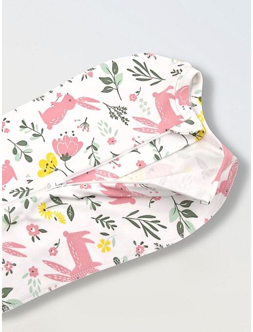 Кокон для пеленания новорожденных Bebo, Зайчики в цветах