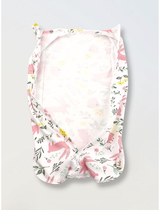 Кокон для пеленания новорожденных Bebo, Зайчики в цветах