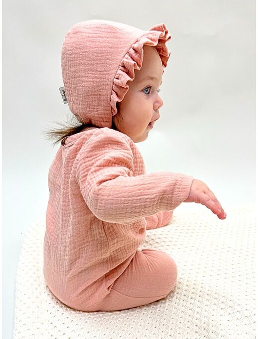 Детская муслиновая шапочка чепчик с рюшами Bebo для новорожденного, Розовый