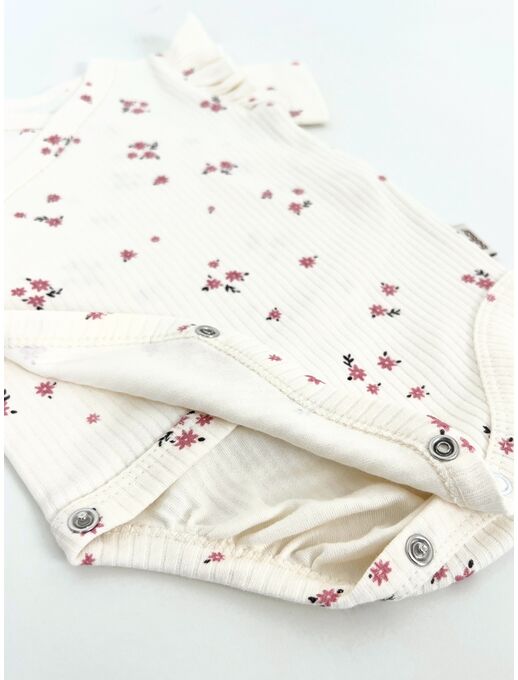 Нарядное боди-кимоно (на запах) с коротким рукавом и рюшами, букетики