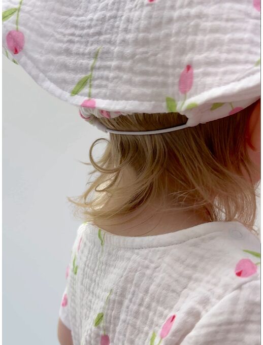 Муслиновая косынка с козырьком, Тюльпаны