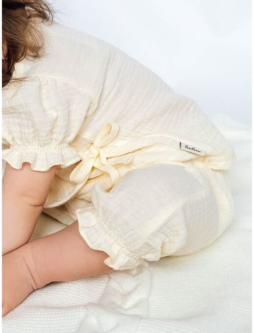 Муслиновая распашонка с коротким рукавом, Экрю