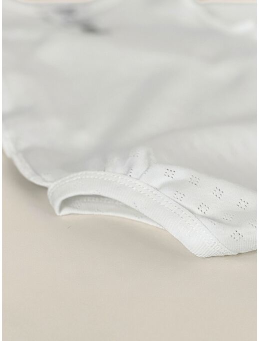 Ажурное боди Bebo на запах с крылышками и антицарапками, цвет Молочный