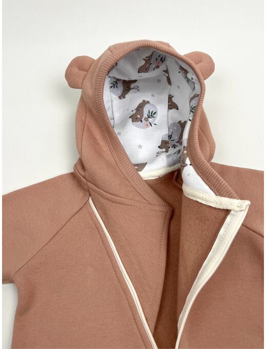 Теплый комбинезон из футера на манжетах